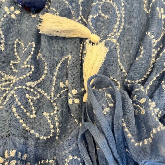 NWT Love Sam Blue Sail Embroidered and Crocheted Boho Top with Tassels Size Med - Picture 10 of 14